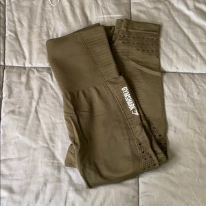 Energy+ seamless crop gymshark legging